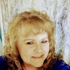 Meet your Posher, Vicki
